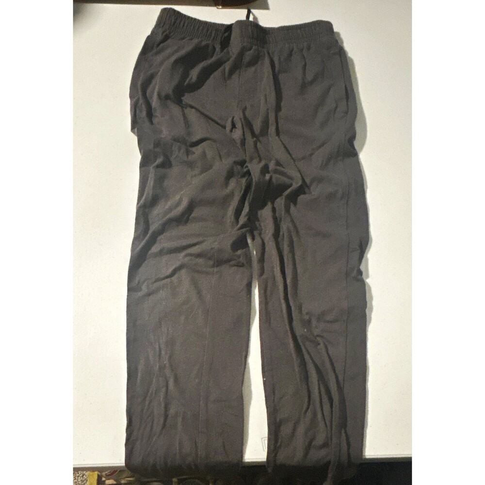 Under Armour Boys Grey Loose Fit Sweatpants, Size Youth M